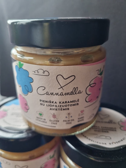 Cannamella "Milky caramel with freeze-dried raspberries"